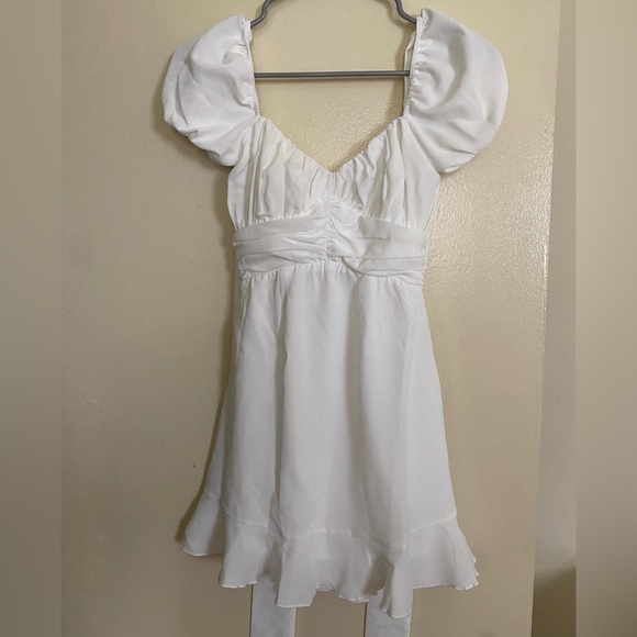 Lucy In The Sky Alice White Dress - Picture 4 of 5